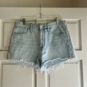Madewell relaxed denim shorts size 30